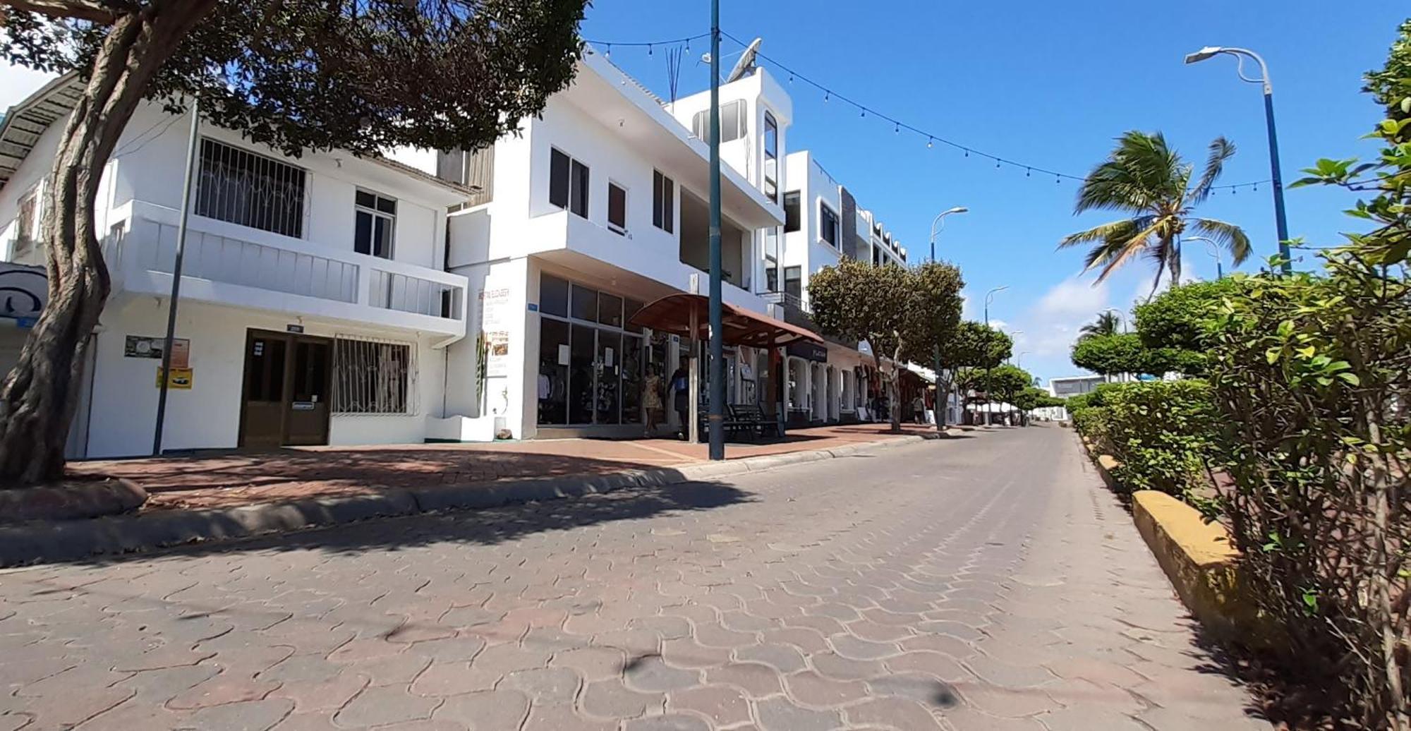 Historico Hostal Elizabeth ปูแอร์โตอาโยรา ภายนอก รูปภาพ