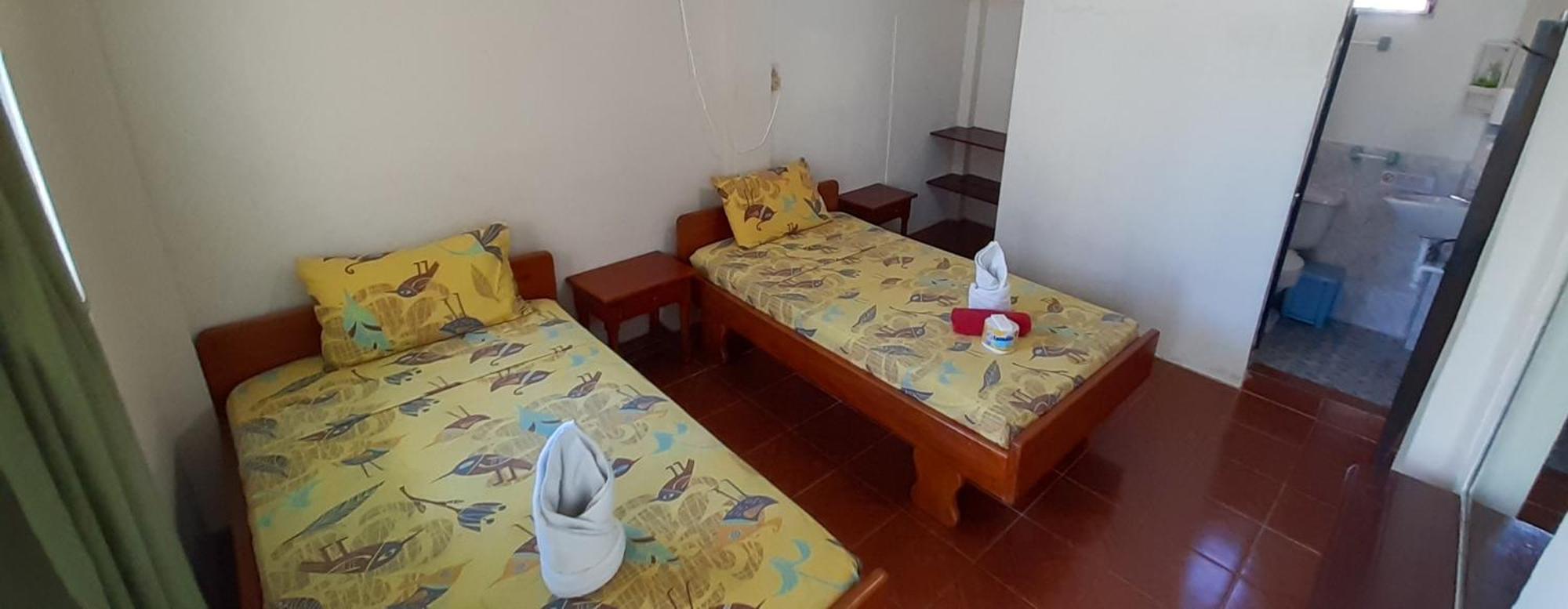 Historico Hostal Elizabeth ปูแอร์โตอาโยรา ภายนอก รูปภาพ