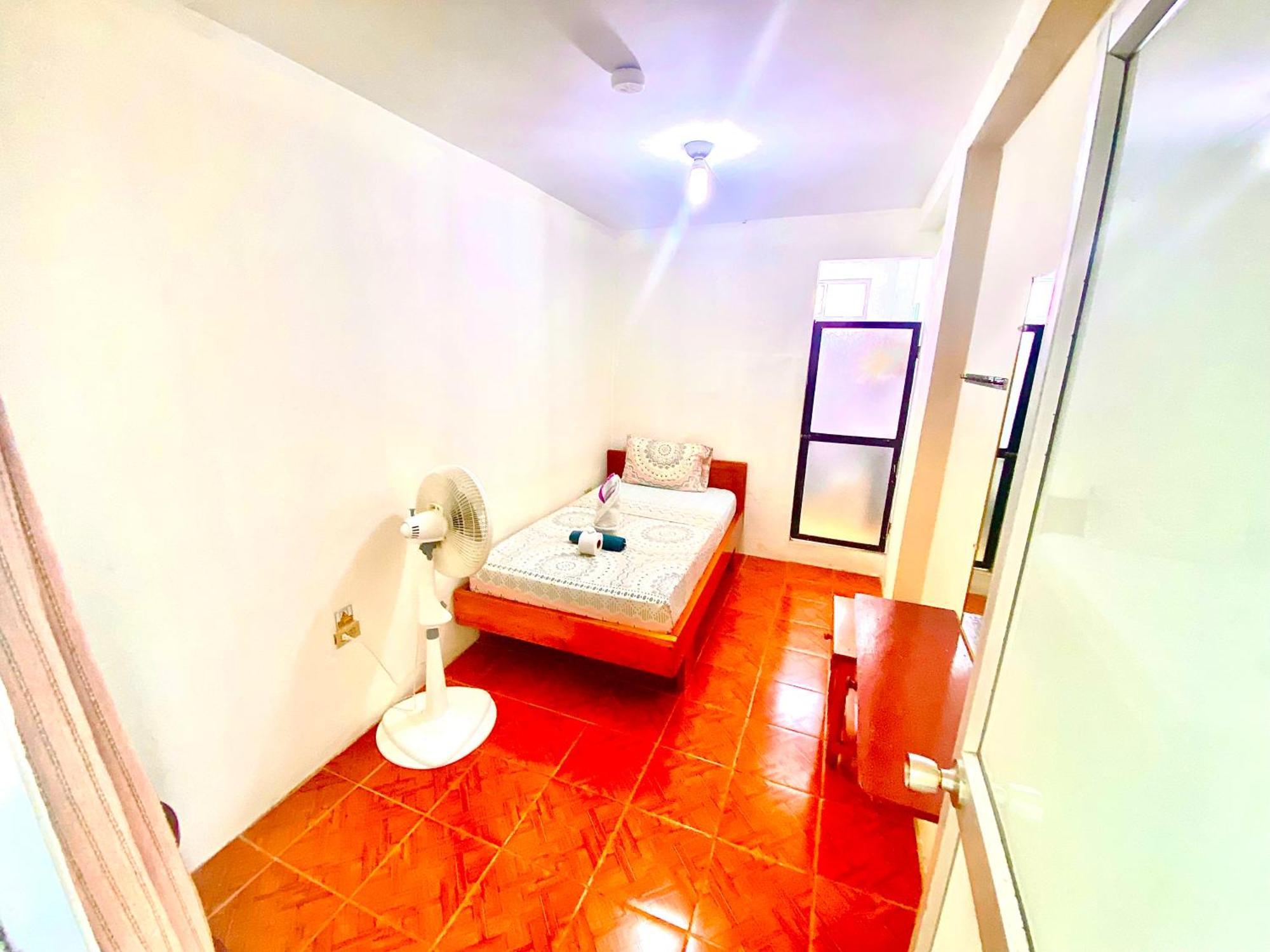 Historico Hostal Elizabeth ปูแอร์โตอาโยรา ภายนอก รูปภาพ